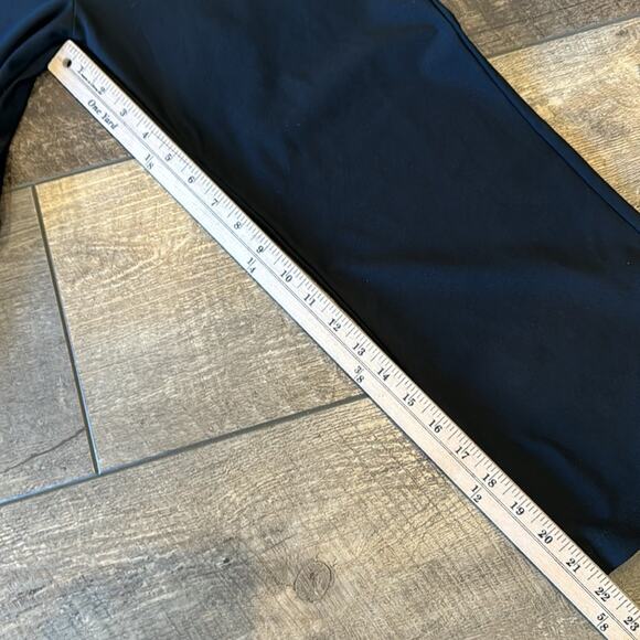 Bundle of 2 Nike Women's Mid Rise Straight Leg Leggings Capris Black Size M - Picture 4 of 14